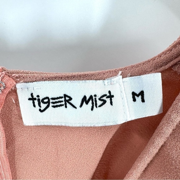 Tiger Mist Skort Romper Size Medium Wrap Front Tie Waist Playsuit Pleated Deep V - Picture 4 of 10